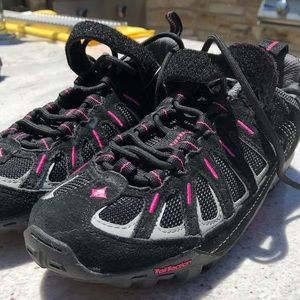 Specialized brand shoes